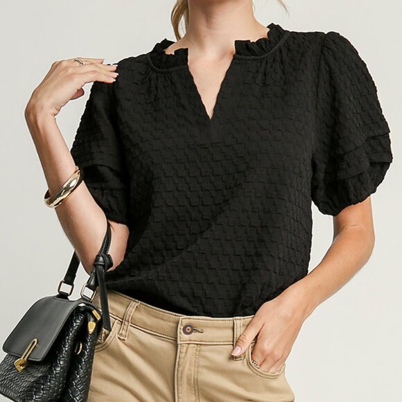 Umgee Textured Jacquard Boxy Cut Top with Pin-Tuck Detailed Bubble Sleeves - Picture 2 of 5